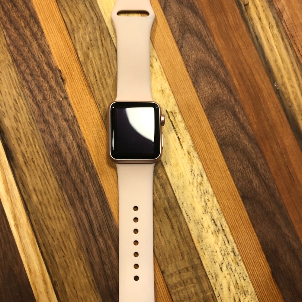 Rose gold Apple Watch series 1 (38mm)